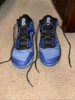 Nike Kids' Blue and Black Basketball Sneakers